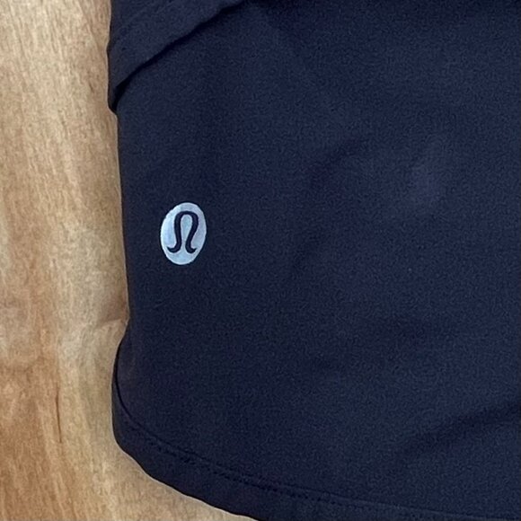 LULULEMON ATHLETICA SHORTS WOMEN’S sz 8 Vented High Rise Lined Running - Picture 6 of 12